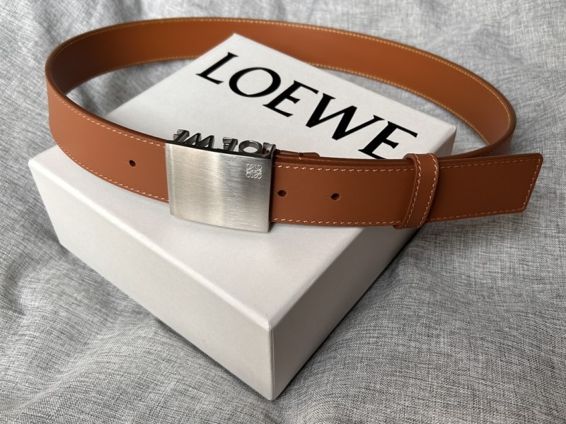 L0ew* belts